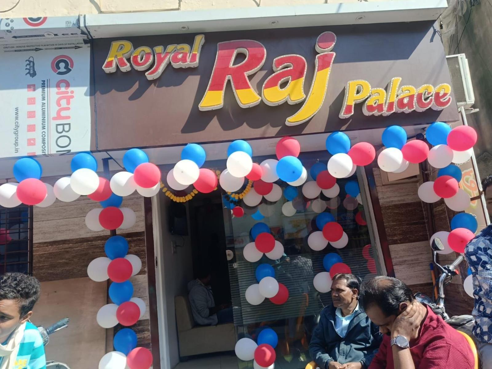 Royal Raj Palace Ujjain Exteriör bild